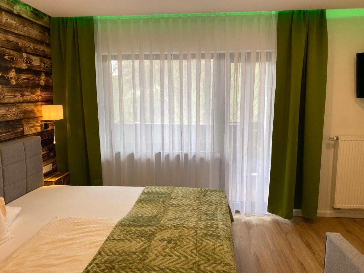 Gasthof Zur Sonne Winzenhohl Hosbach Bagian luar foto